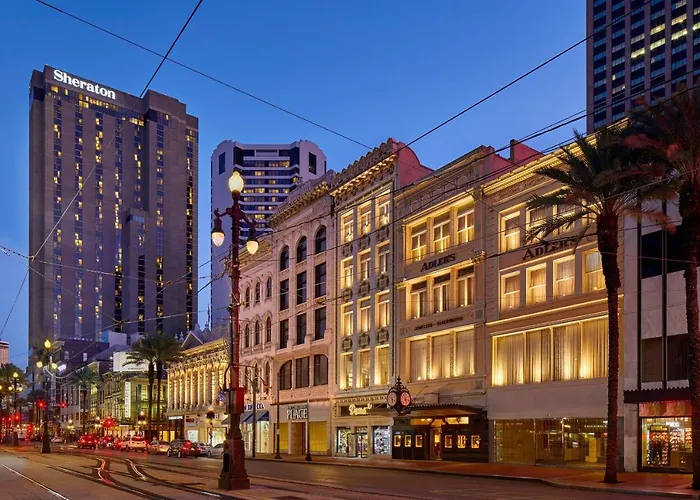 Hotel with view: Sheraton New Orleans Hotel