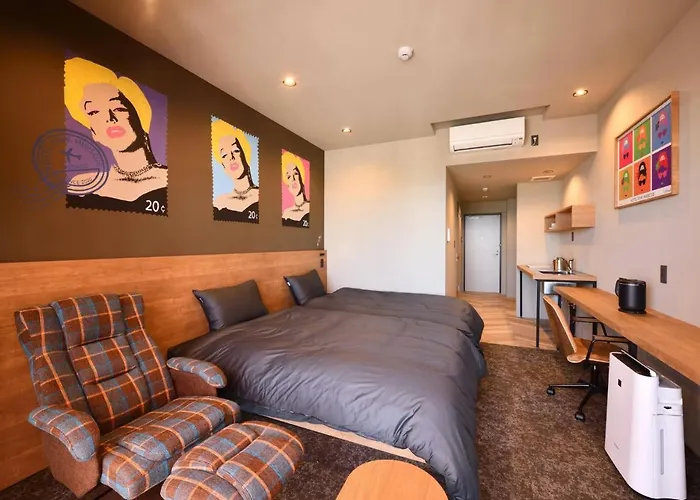 Hotel Pink Hibiscus